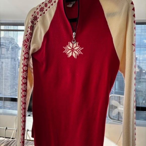 Dale of Norway Sweater - Picture 1 of 3